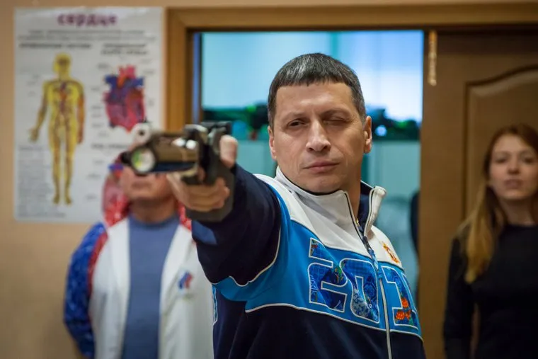 Депутаты ЗССО и министр Рапопорт сдают нормы ГТО. Екатеринбург, рапопорт леонид