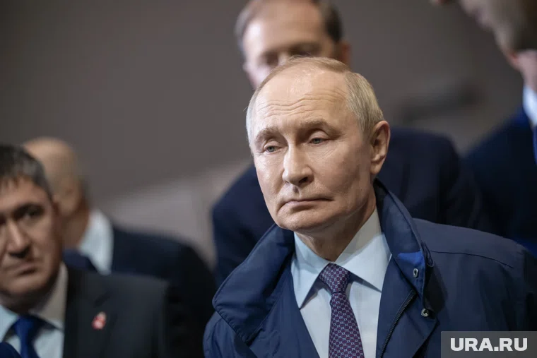 Отвечать на вызовы в сфере межнациональных отношений необходимо последовательно, сказал Путин