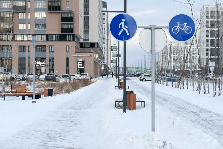 Уборка снега в Академическом и Чкаловском районах. Екатеринбург