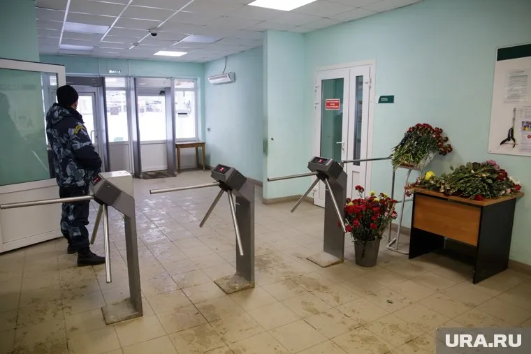 Женщина работала в ЧОП, которое охраняет больницу