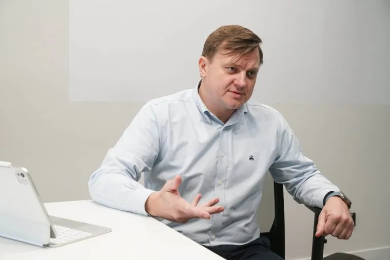 Биометрия в России становится альтернативой паспорту, рассказал заместитель генерального директора ЦБТ Евгений Семенов