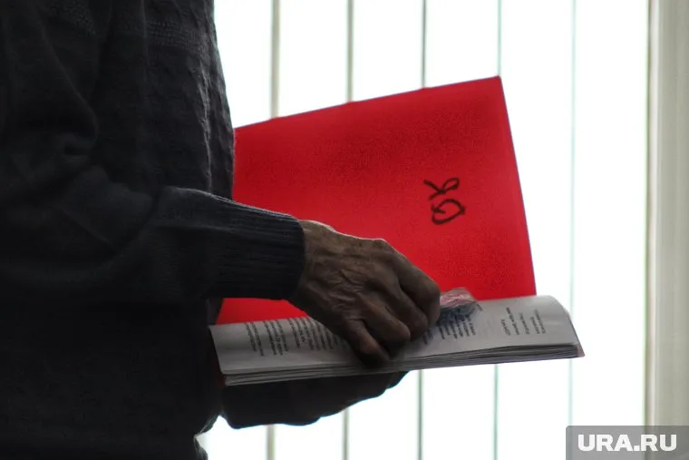 Если раньше зарплата варьировалась в зависимости от премий, то теперь будет фиксированной