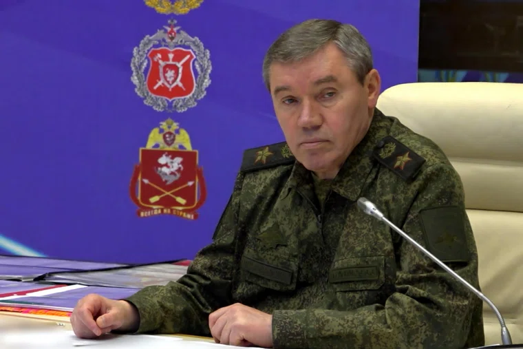 Отдельно Герасимов отметил успехи группировки войск «Центр» в освобождении ДНР