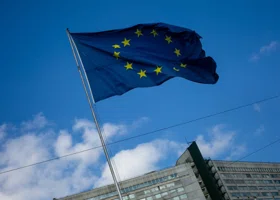 Европу обвинили в осознанном затягивании конфликта на Украине