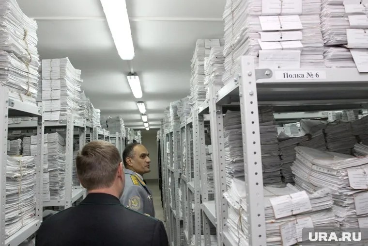 ФСБ сможет узнать все о клиентах крупнейшего банка страны