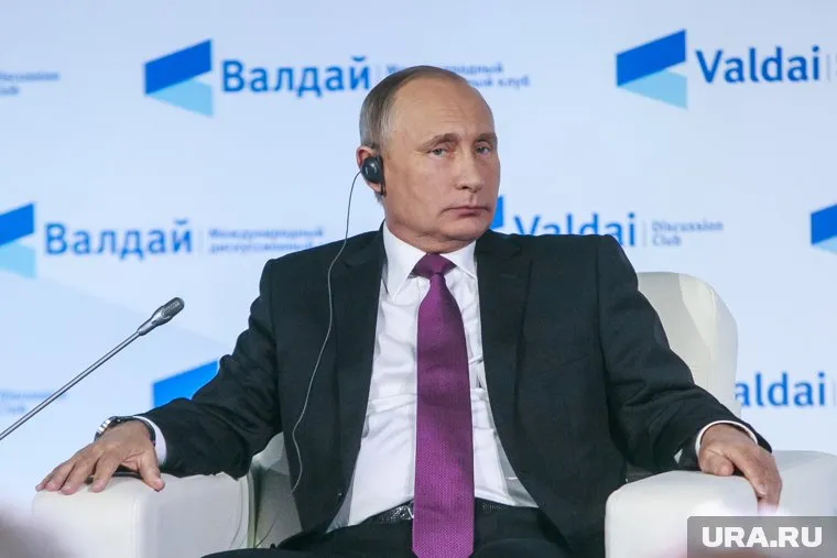 Президент РФ снова стал героем народного творчества