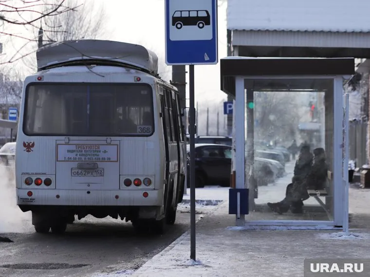 Жители Кургана запутались в графике и маршрутах новых автобусов