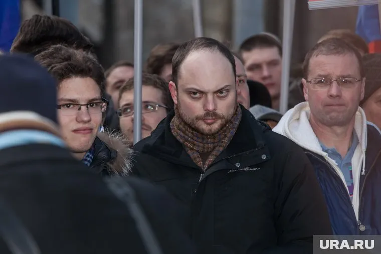 Владимира Кара-Мурзу приговорили к 25 годам лишения свободы