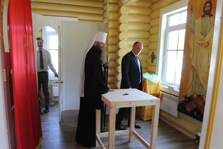 Закладка капсулы Кафедральный собор Рождества Христова Челябинск, иисус христос, дубровский борис, митрополит никодим, алтарная комната, барышев андрей