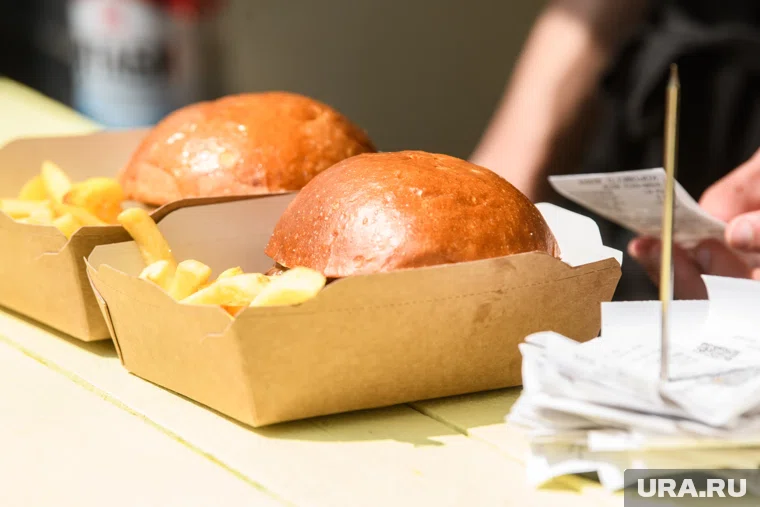 Фастфуд дороже продают в Сургуте