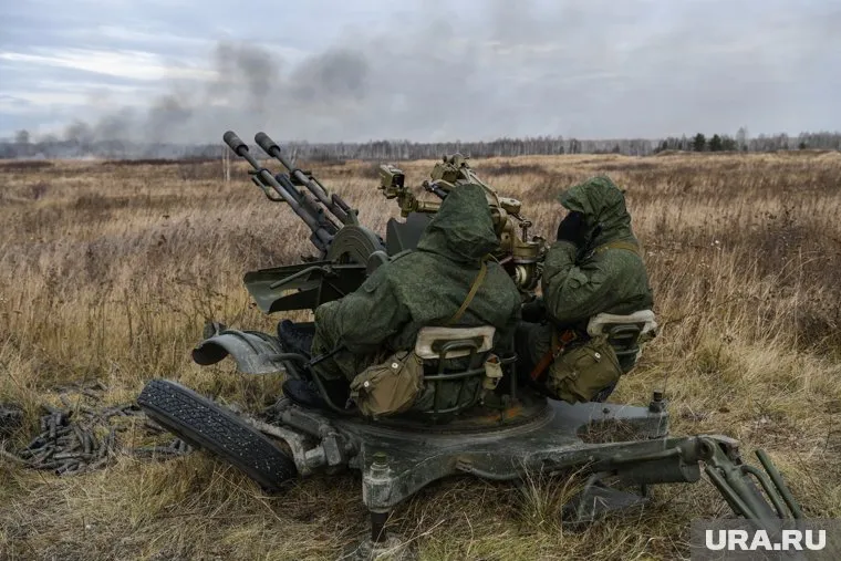 По словам Турчака, партия уже направила проекты федеральных законов о поддержке военнослужащих на заключение Правительства