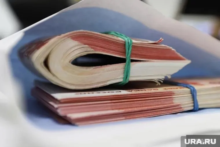 За три года на банковскую карту пермячки поступило порядка 600 тысяч рублей незаконных пособий