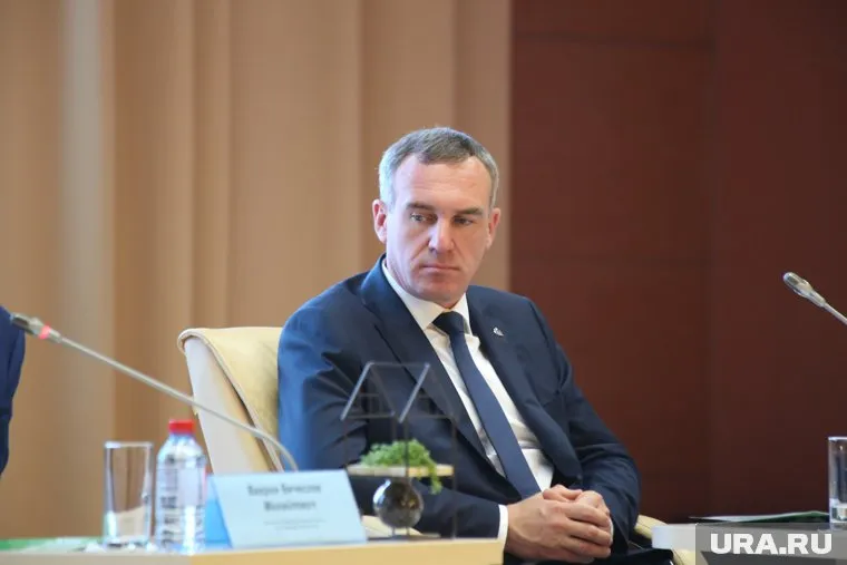 Кухарук поручил проверить фонд «Центр гражданских и социальных инициатив Югры»