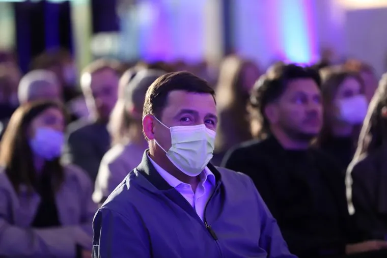 Встреча со съемочной группой фильма "Петровы в гриппе" в Ельцин центре. Екатеринбург