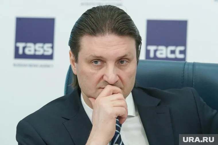 Запашный рассказал, что переломов у акробата из Эфиопии нет