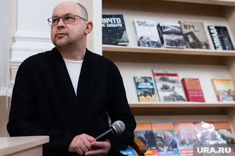 Автор романа по которому сняли фильм — пермский писатель Алексей Иванов