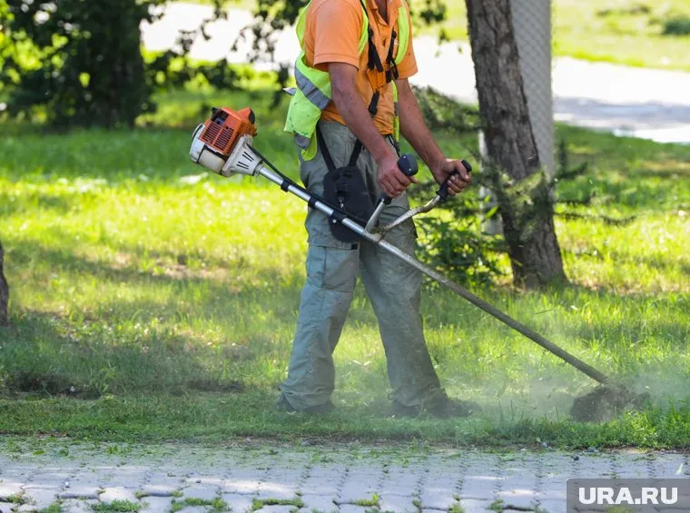 Рабочих обещают обеспечить корпоративным транспортом