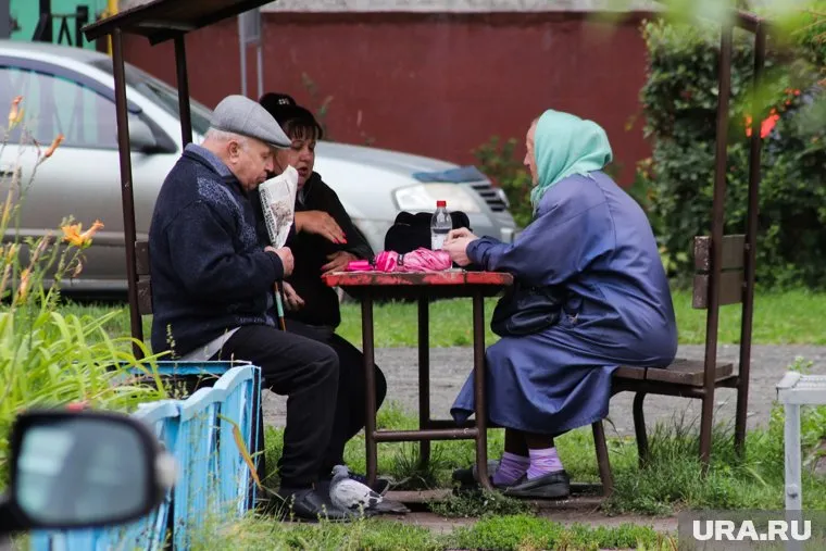 Накопительную пенсию можно получить при достижении возраста 55 лет для женщин и 60 для мужчин