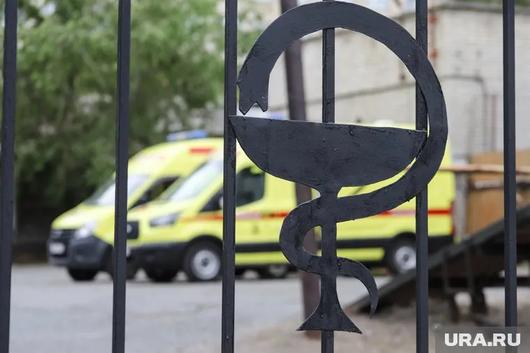 В депздраве надеются, что врачи вернутся осенью