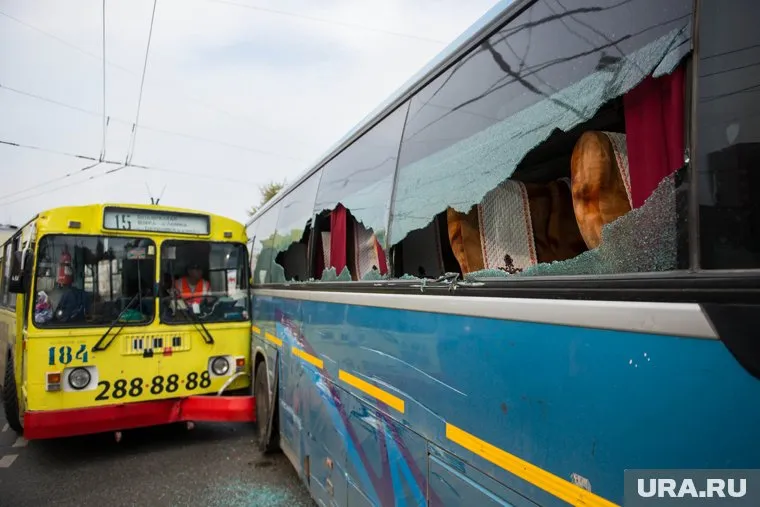 ДТП с автобусом произошло примерно в пять утра, сообщил Владимир Жириновский