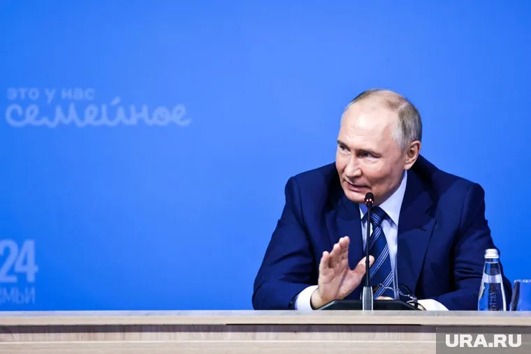 Путин распорядился назначить единовременную выплату для контрактников
