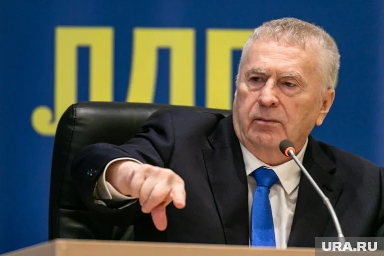 Жириновский призвал давать женщинам свободу