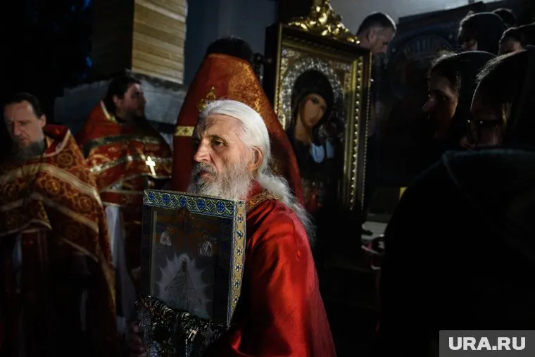 Схимонах Сергий продолжает оставаться в женском монастыре