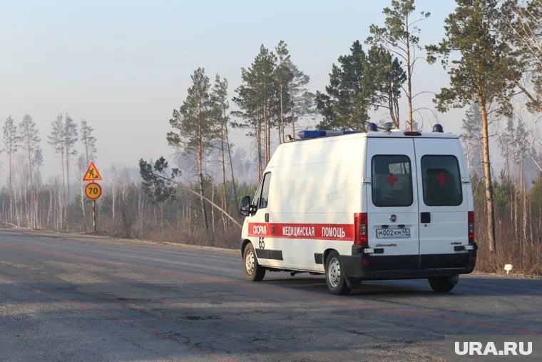 В сторону Екатеринбурга могут проехать только машины полиции, МЧС, ГИБДД и скорой помощи