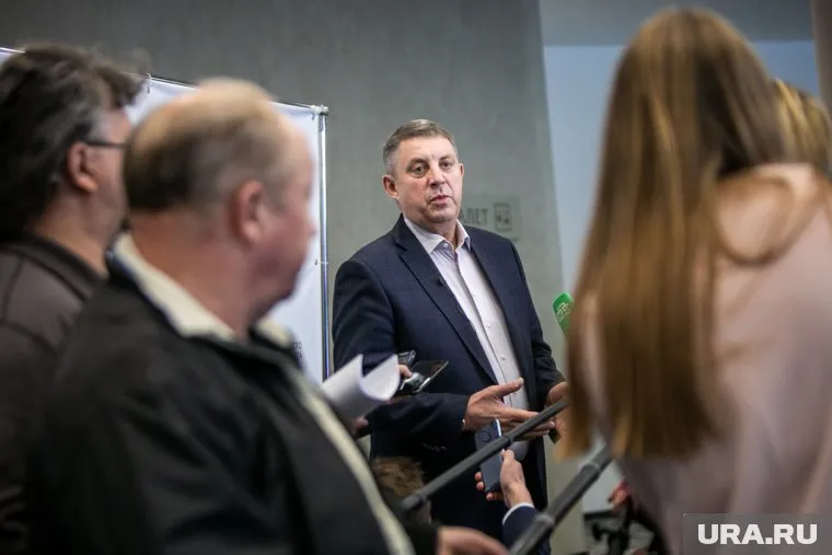 Обстрелы ВСУ лишили света жителей поселка, сообщил Александр Богомаз