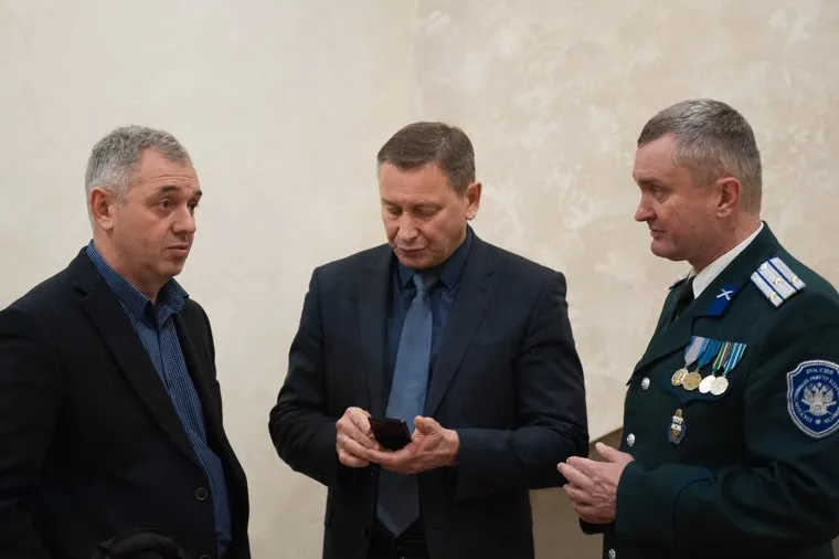 Открытие предвыборного штаба кандидата в президенты Владимира Путина. Екатеринбург, косинцев александр, мозолин андрей