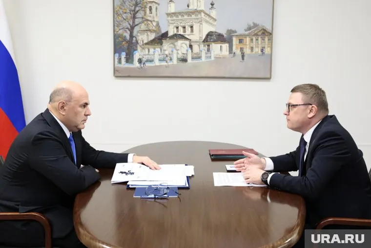 Михаил Мишустин встретился с губернатором Алексеем Текслером в Калуге