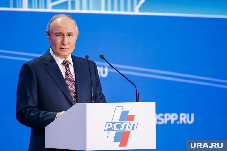 Владимир Путин: Россия обеспечит комплексное развитие Арктики и Ямала. Видео