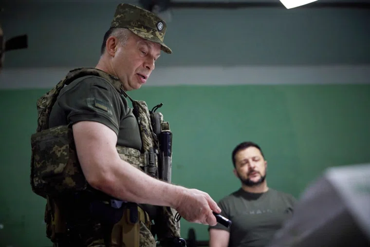 Сырский отправился на Восточный фронт для руководства ВСУ, заявил Котенок