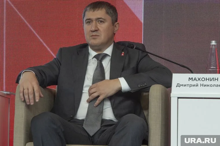 Губернатор региона Дмитрий Махонин в прямом эфире подводит итоги года