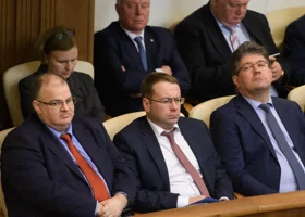 Паслер назначил на должности трех ключевых министров Свердловской области