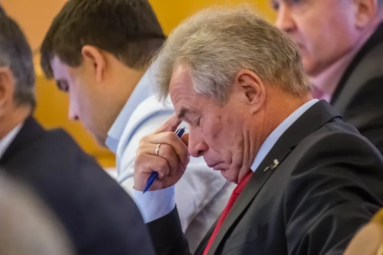 Областная дума. Комитет по госстроительству и мсу. Тюмень, ульянов владимир