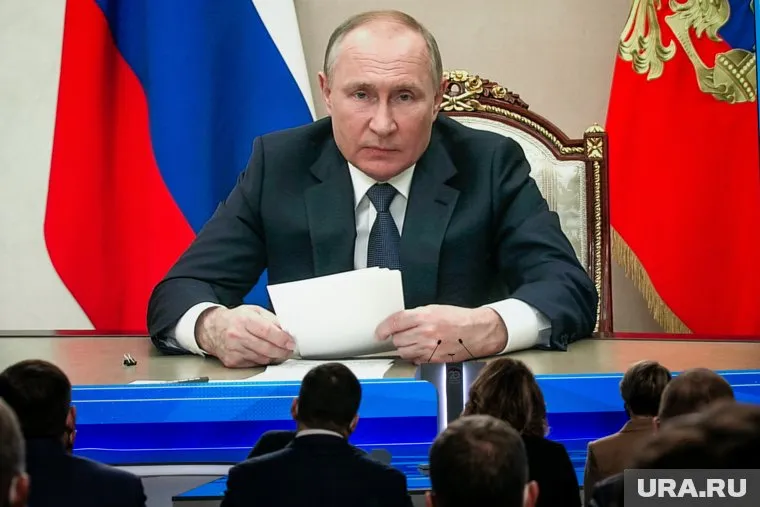 Владимир Путин выступил на ПМЭФ