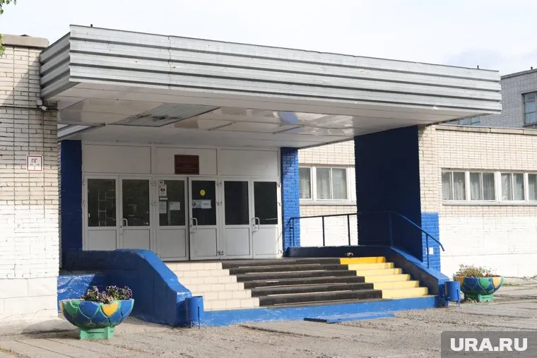 Школа №11 в Кургане до ремонта