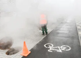 В Тюмени восстановлена подача тепла и горячей воды после аварии на теплотрассе