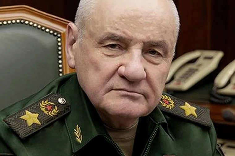 Сам Попов не признает вину