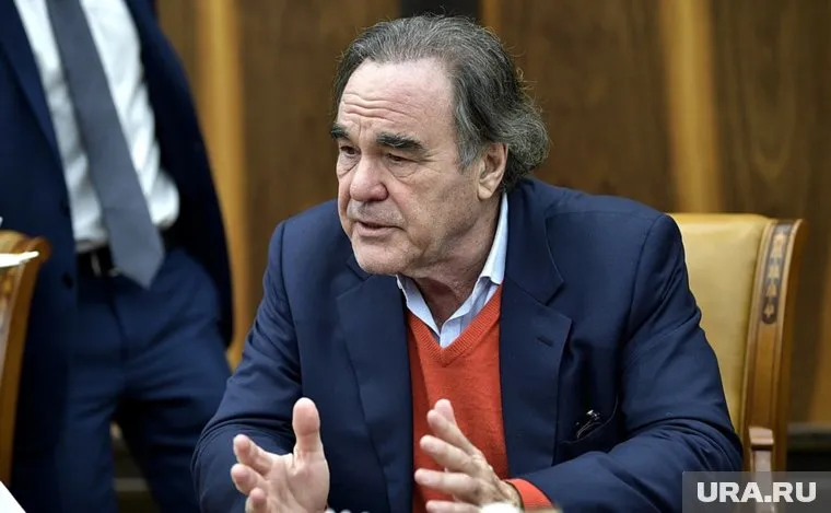 Режиссер признался, что задавал президенту жесткие вопросы