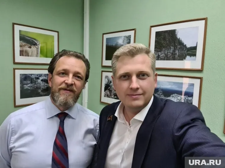 До начала дебатов Андрей Кузнецов и Александр Ивачев дали понять, что уважают друг друга