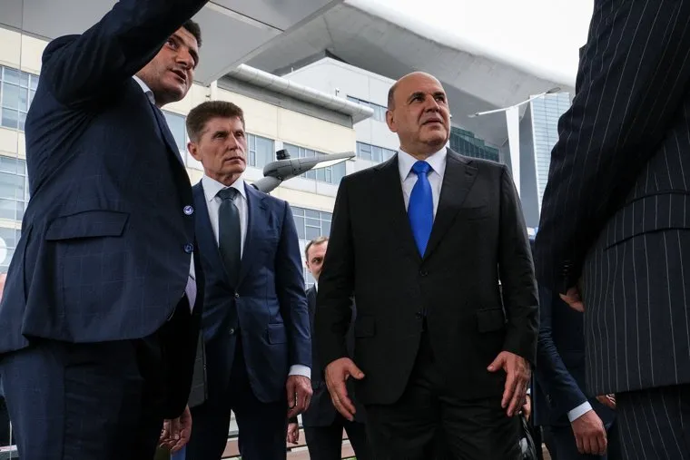 Михаил Мишустин посетил VII Всероссийский конкурс лучших проектов создания комфортной городской среды. Владивосток