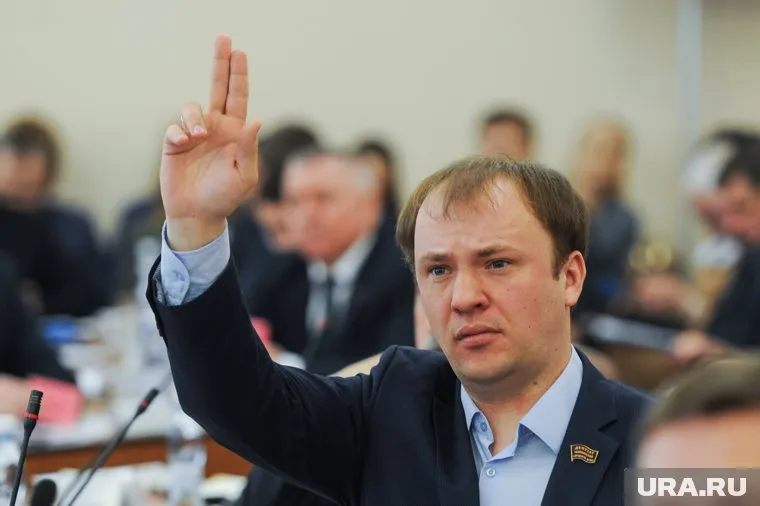 Владимир Корнев назвал требование обязательной явки на разбор конфликта нарушением своих прав и свобод