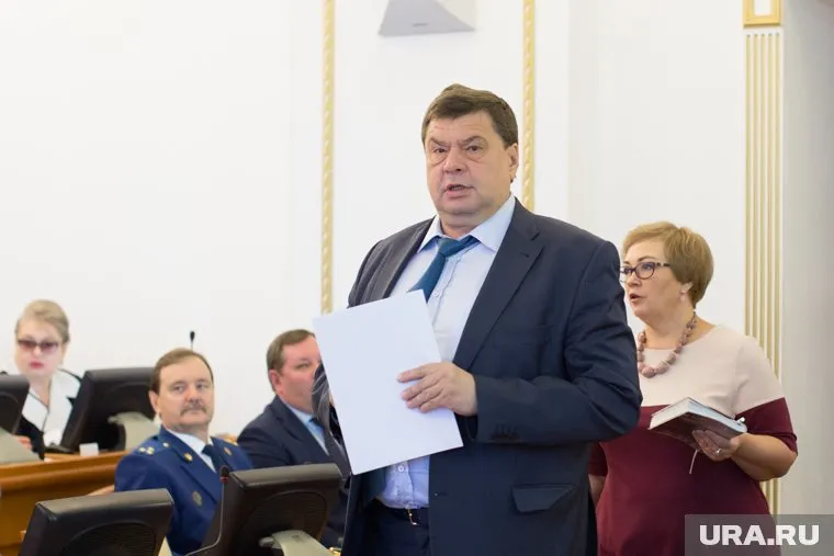 Полный тезка врио губернатора может остаться в правительстве и после отставки