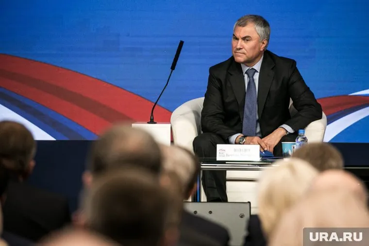 Вячеслав Володин отчитал депутатов Госдумы за прогулы заседаний