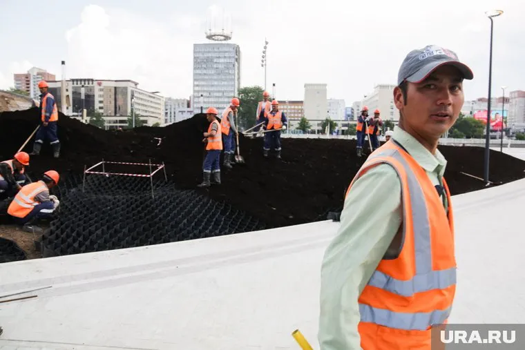 Приезжих теперь содержат в Первоуральске