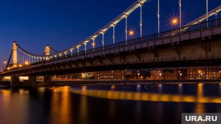 Мост ввели в эксплуатацию 16 мая