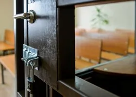 Суд в Москве арестовал главу IT-компании из-за смертельной экскурсии в коллекторе