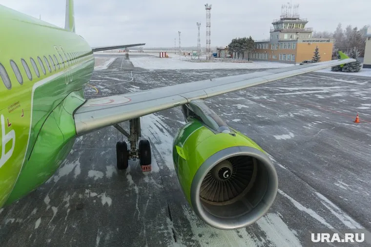 Задержка рейса вызвана технической неисправностью самолета
